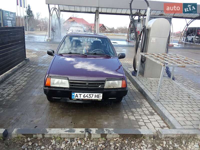 Хэтчбек ВАЗ / Lada 2109 1998 в Богородчанах