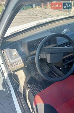 Хэтчбек ВАЗ 2109 1991 в 