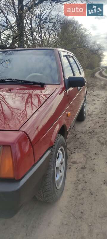 Хэтчбек ВАЗ / Lada 2109 1992 в Харькове