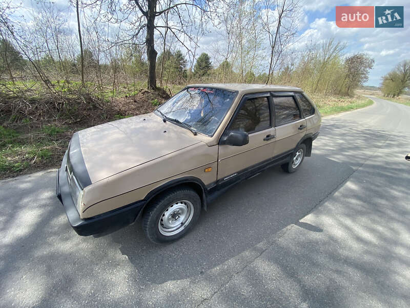 Хетчбек ВАЗ / Lada 2109 1988 в Жовкві