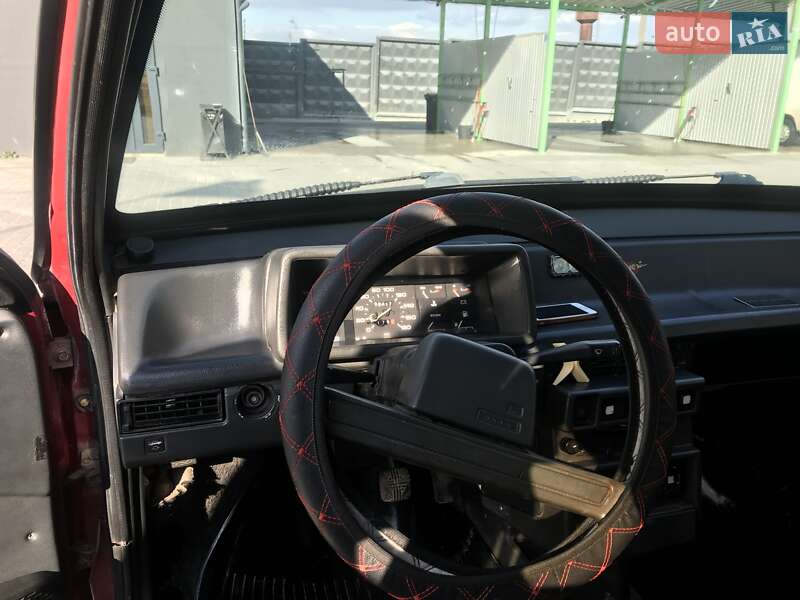 Хэтчбек ВАЗ / Lada 2109 1992 в Каменец-Подольском