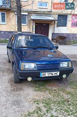 Хэтчбек ВАЗ 2109 1996 в 