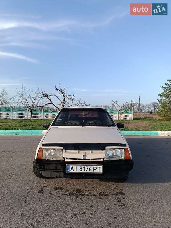 Хэтчбек ВАЗ / Lada 2109 1988 в Володарке