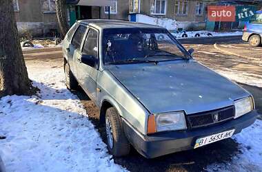 Хэтчбек ВАЗ 2109 1996 в 