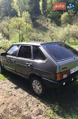 Хэтчбек ВАЗ 2109 1993 в 