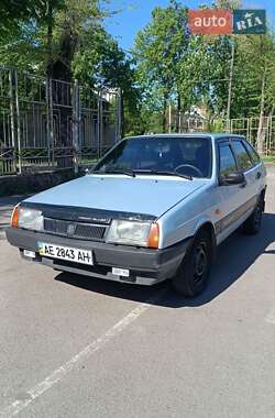 Хэтчбек ВАЗ 2109 1992 в 