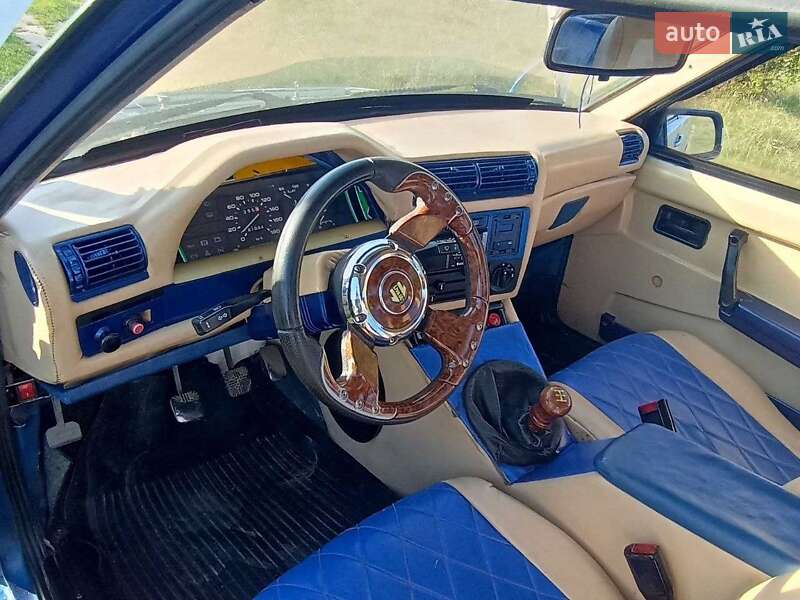 Хэтчбек ВАЗ / Lada 2109 1991 в Коростышеве