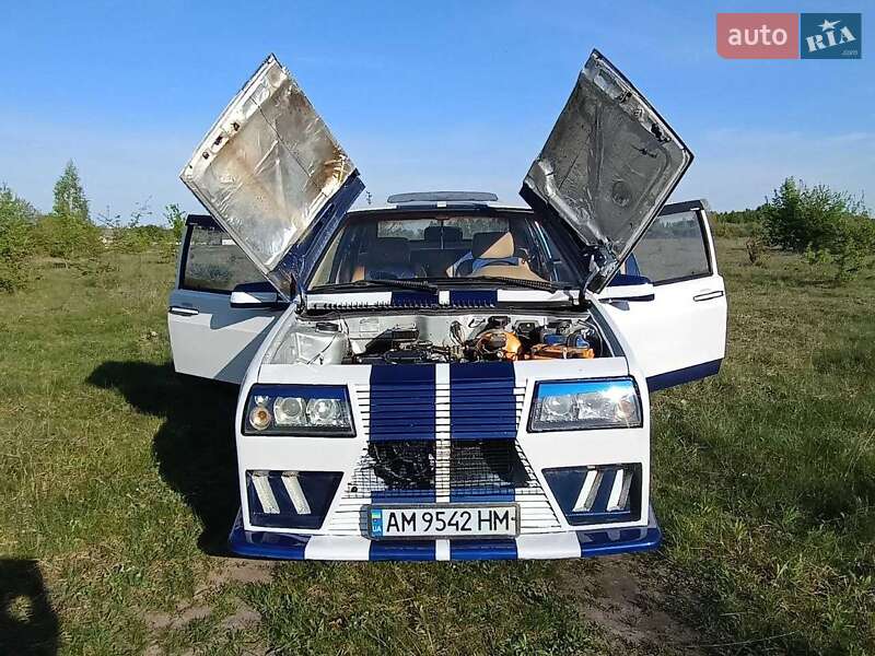 Хэтчбек ВАЗ / Lada 2109 1991 в Коростышеве