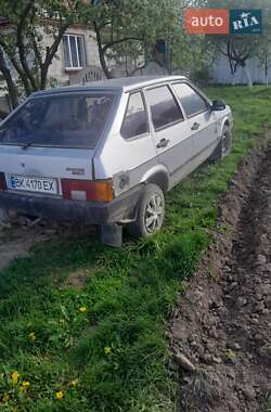 Хэтчбек ВАЗ 2109 2001 в 