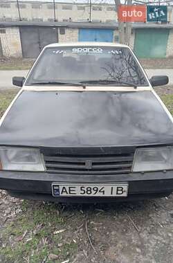 Хэтчбек ВАЗ 2109 1995 в 