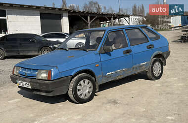 Хэтчбек ВАЗ 2109 1988 в 