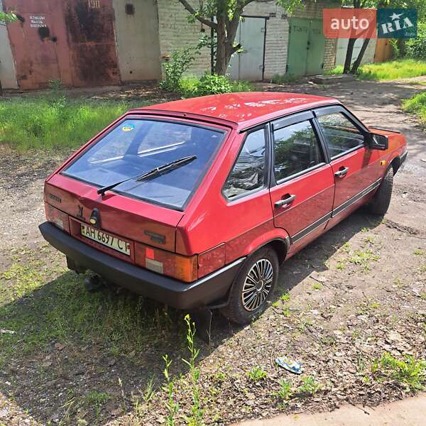 Хэтчбек ВАЗ / Lada 2109 1996 в Кривом Роге