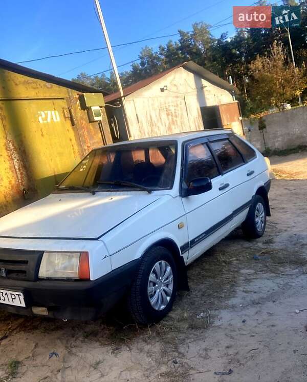 Хетчбек ВАЗ / Lada 2109 1992 в Броварах фото 4 Хетчбек ВАЗ / Lada 2109 1992 в Броварах