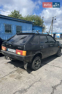Хэтчбек ВАЗ 2109 2009 в 