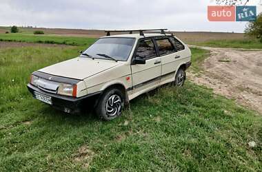 Хэтчбек ВАЗ 2109 1987 в 