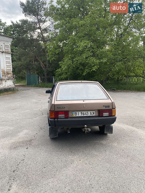 Хетчбек ВАЗ / Lada 2109 1996 в Кобеляках фото 11 Хетчбек ВАЗ / Lada 2109 1996 в Кобеляках