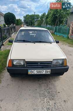 Хэтчбек ВАЗ 2109 1992 в 