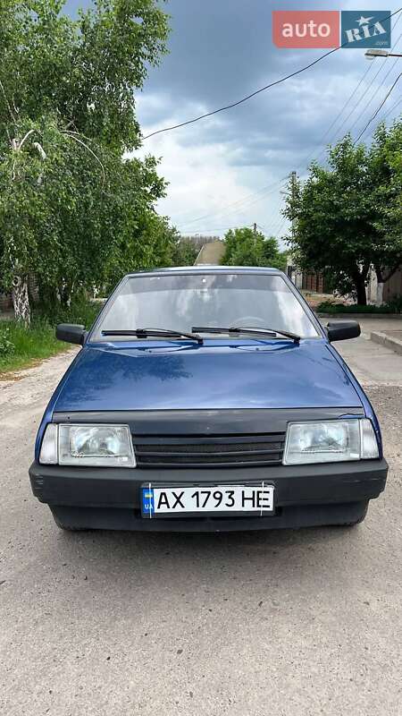 Хэтчбек ВАЗ 2109 2008 в 