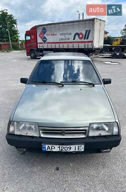 Хэтчбек ВАЗ 2109 2002 в 