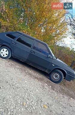 Хэтчбек ВАЗ 2109 1995 в 