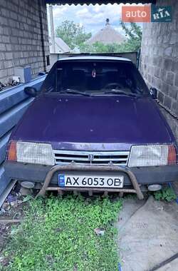 Хэтчбек ВАЗ 2109 1998 в 