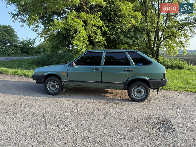 Хэтчбек ВАЗ / Lada 2109 2007 в Львове