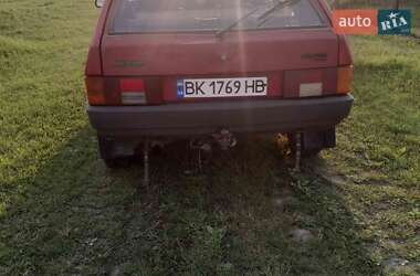 Хэтчбек ВАЗ 2109 1990 в Дубно