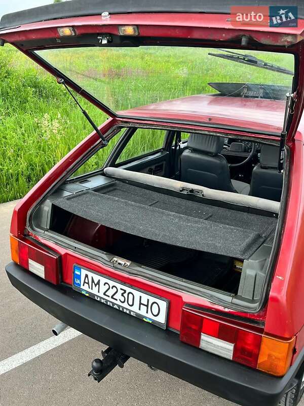 Хетчбек ВАЗ / Lada 2109 1993 в Білогородці