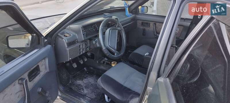 Хетчбек ВАЗ / Lada 2109 2003 в Болграді фото 7 Хетчбек ВАЗ / Lada 2109 2003 в Болграді