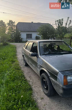 Хэтчбек ВАЗ 2109 1991 в 