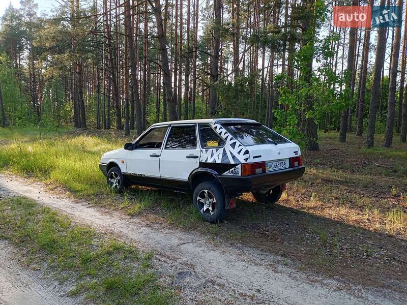 Хэтчбек ВАЗ / Lada 2109 1989 в Маневичах