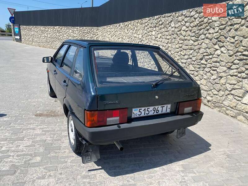 Хэтчбек ВАЗ / Lada 2109 2002 в Тернополе