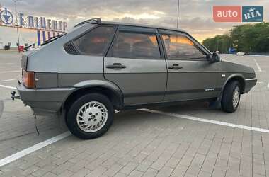Хэтчбек ВАЗ 2109 1990 в 