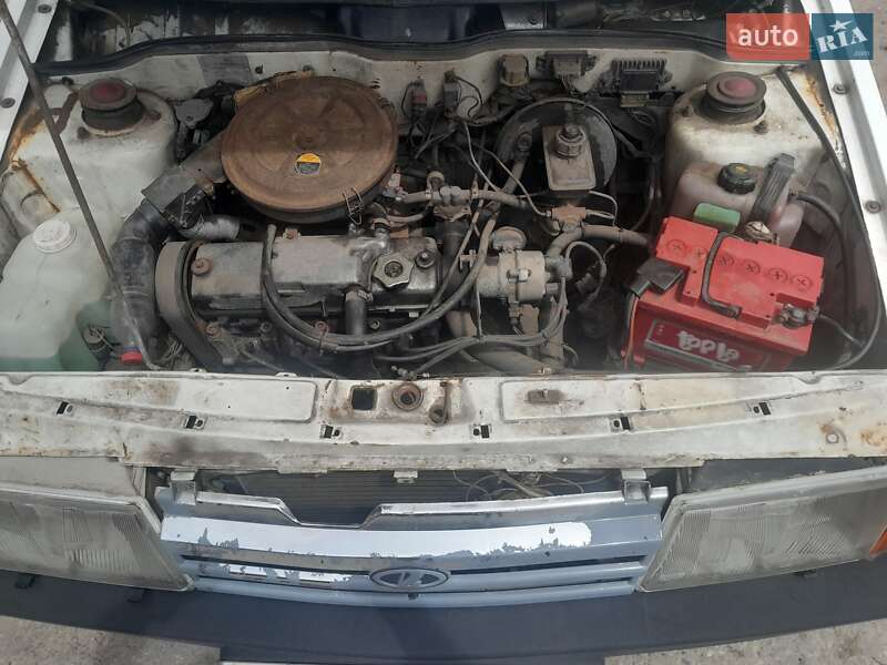 Хэтчбек ВАЗ / Lada 2109 1988 в Харькове