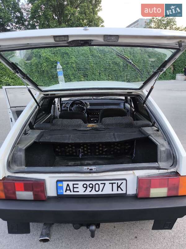 Хетчбек ВАЗ / Lada 2109 1991 в Дніпрі