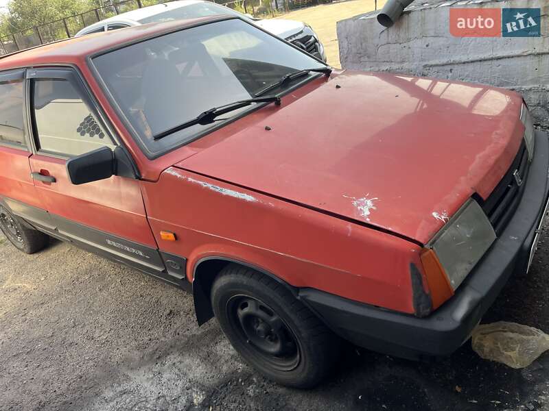 Хэтчбек ВАЗ / Lada 2109 1995 в Запорожье