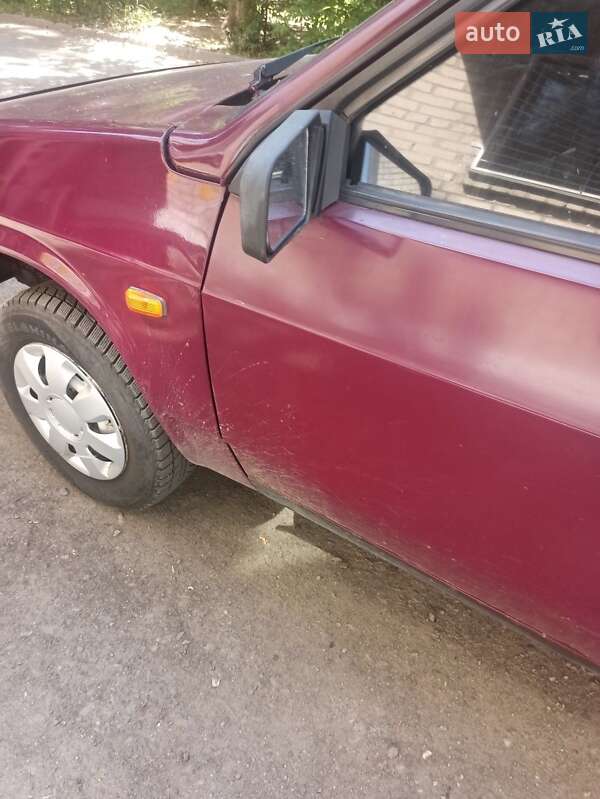 Хэтчбек ВАЗ / Lada 2109 1997 в Синельниково