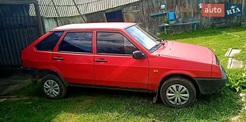 Хэтчбек ВАЗ / Lada 2109 1991 в Путивле