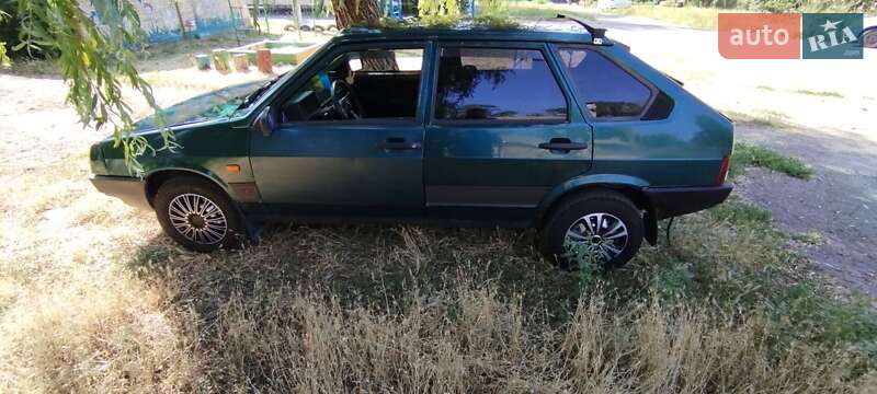 Хэтчбек ВАЗ / Lada 2109 1991 в Запорожье