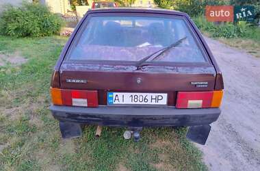 Хэтчбек ВАЗ 2109 1992 в 