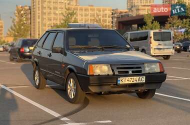 Хэтчбек ВАЗ 2109 1991 в 