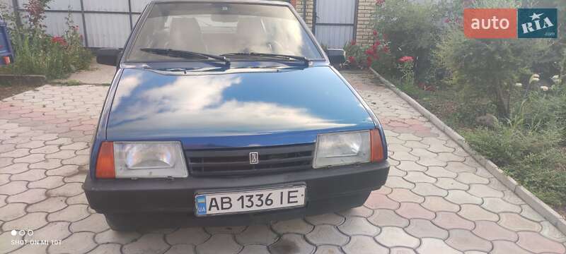 Хетчбек ВАЗ / Lada 2109 2004 в Ямполі