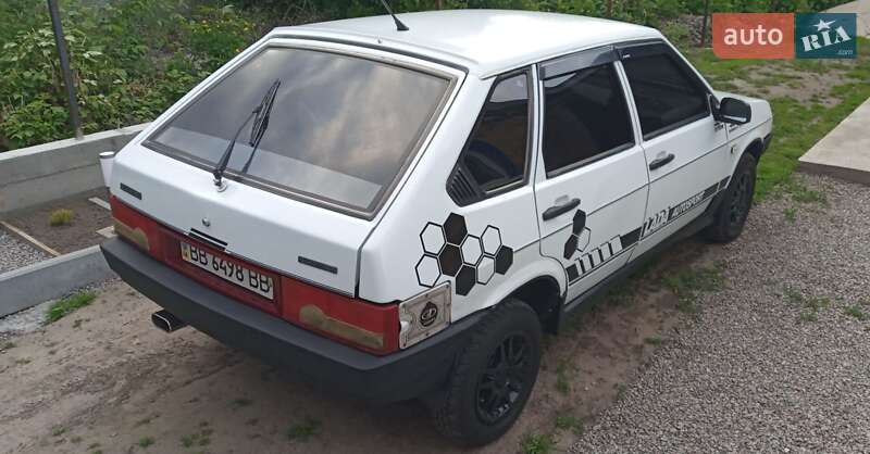 Хэтчбек ВАЗ / Lada 2109 1989 в Кагарлыке