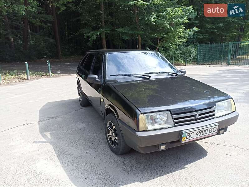 Хэтчбек ВАЗ / Lada 2109 2007 в Львове
