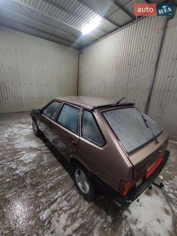 Хэтчбек ВАЗ / Lada 2109 1997 в Сокирянах