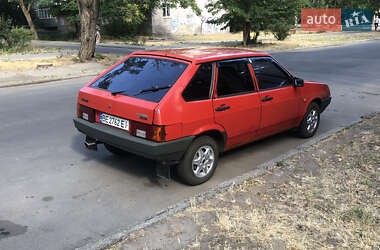 Хэтчбек ВАЗ 2109 1991 в 