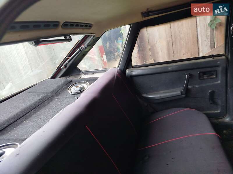 Хэтчбек ВАЗ / Lada 2109 1992 в Вараше