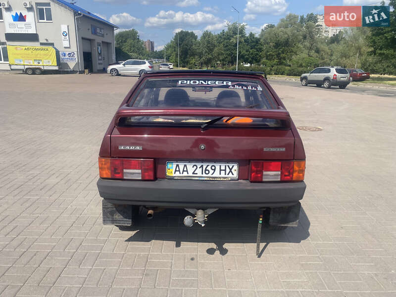Хэтчбек ВАЗ / Lada 2109 2006 в Киеве
