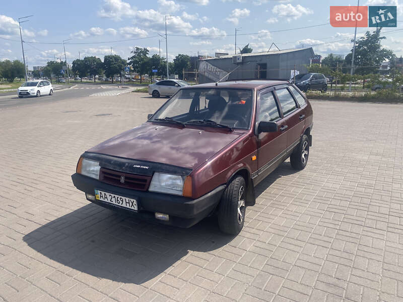 Хэтчбек ВАЗ / Lada 2109 2006 в Киеве