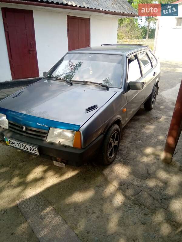 Хетчбек ВАЗ / Lada 2109 2006 в Звягелі